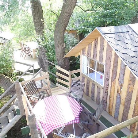 Treehouse B&B Rabjerg Exteriör bild
